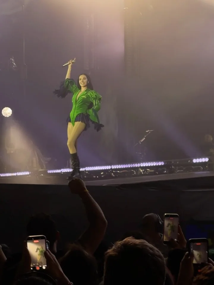 Registro de apresentação musical feito pela Adri em festival